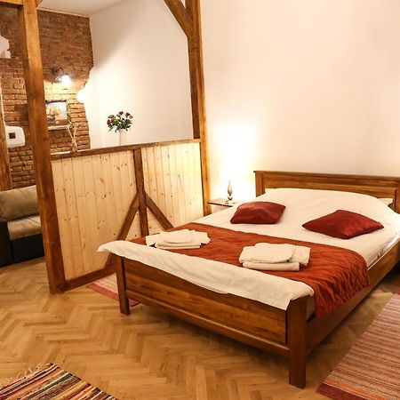 Apartamentul 16 Brasov Ngoại thất bức ảnh
